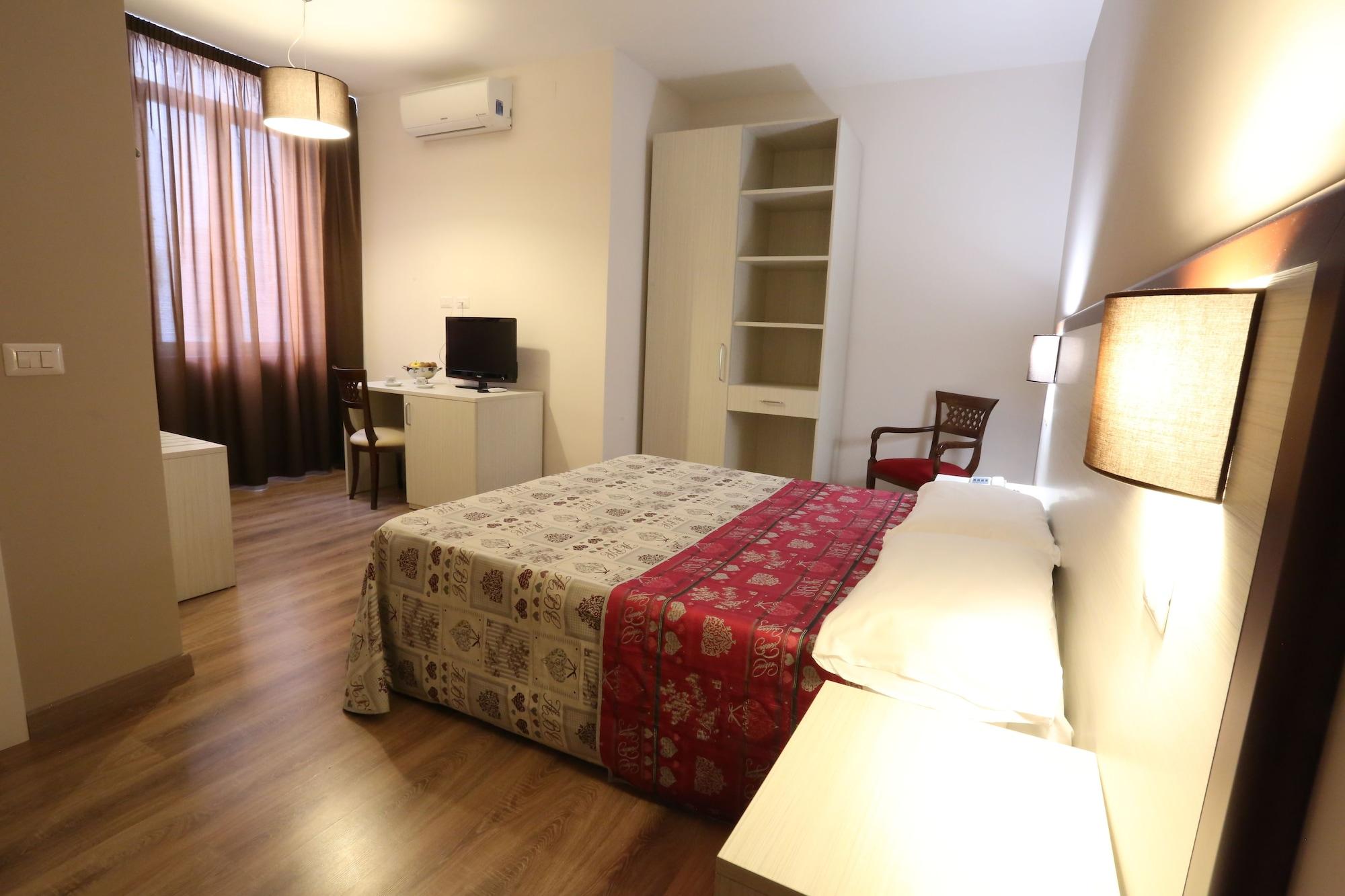 Hotel Europa Foggia Dış mekan fotoğraf