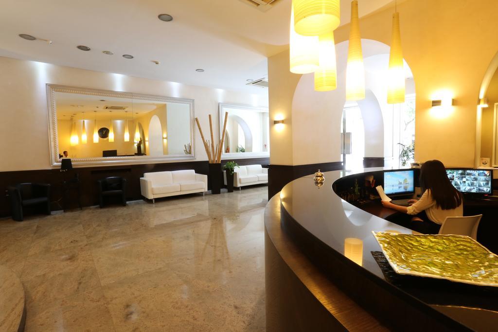 Hotel Europa Foggia Dış mekan fotoğraf