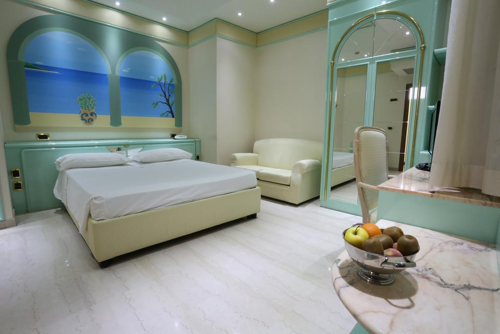 Hotel Europa Foggia Dış mekan fotoğraf