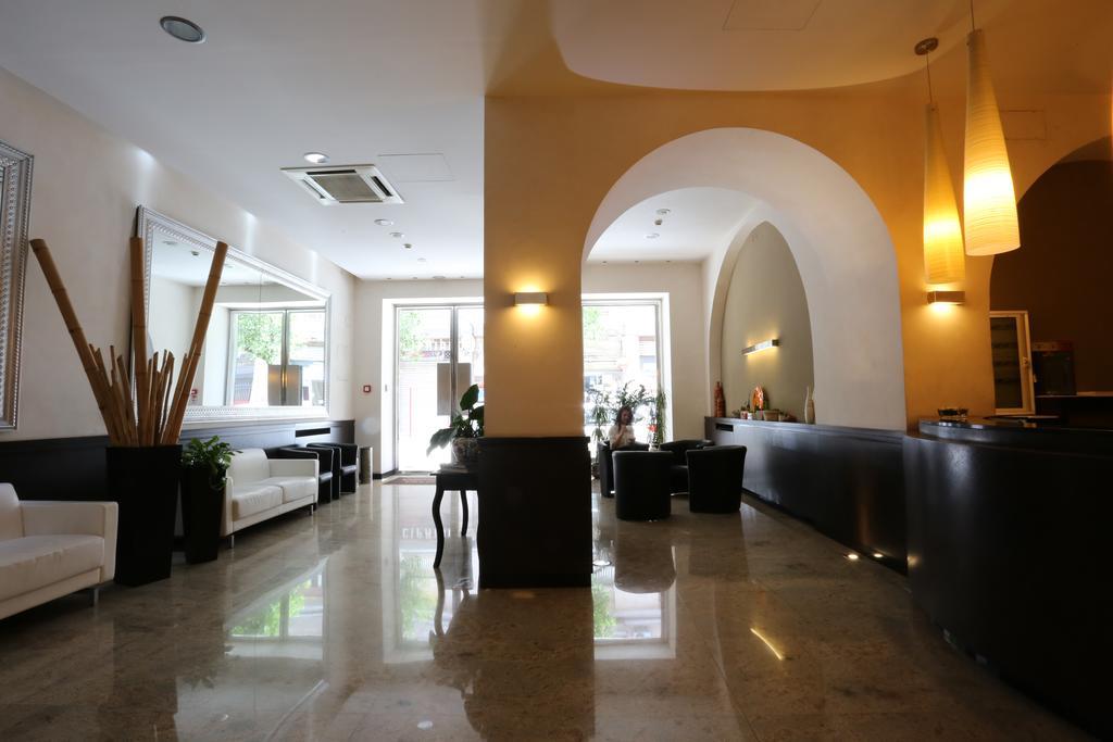 Hotel Europa Foggia Dış mekan fotoğraf